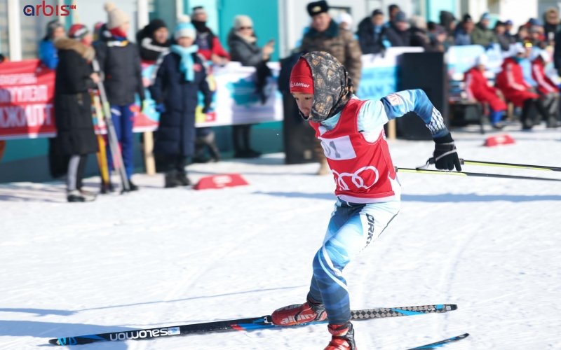 Хүүхдийн спортын өвлийн наадмын Гүйлтийн цанын тэмцээнд 128 тамирчин оролцож байна  